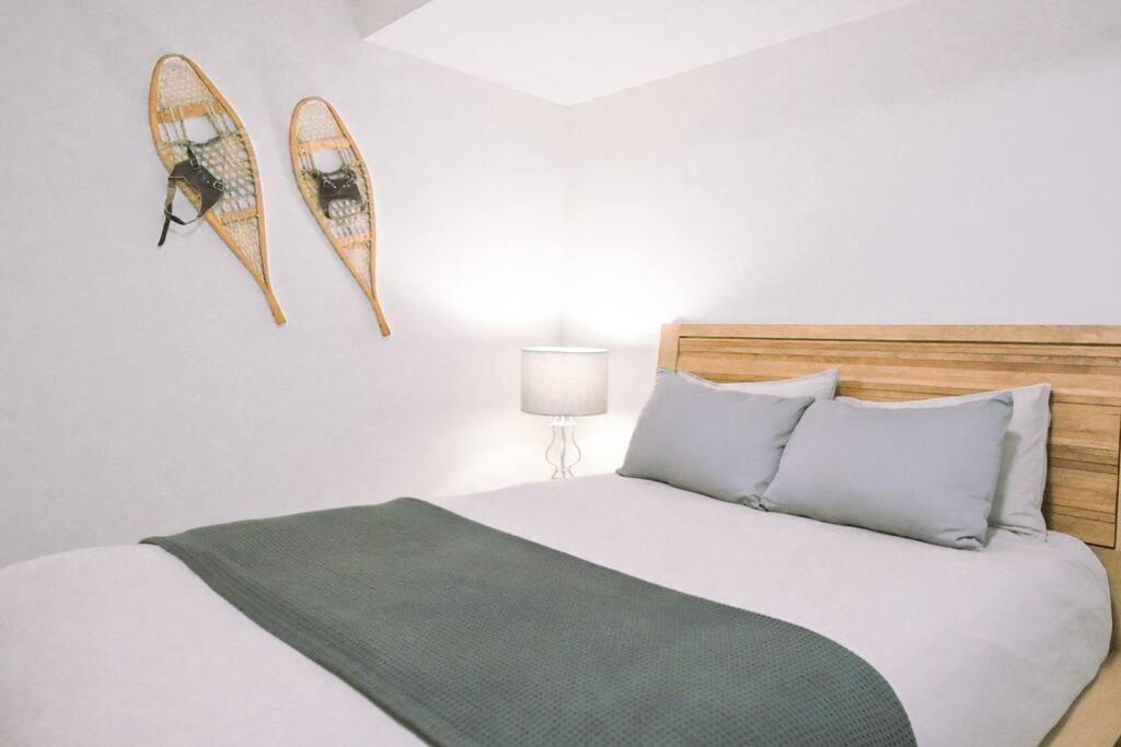 Oasis Getaway, Mins To Lake, King Bed, Dbl Garage Invermere Eksteriør billede